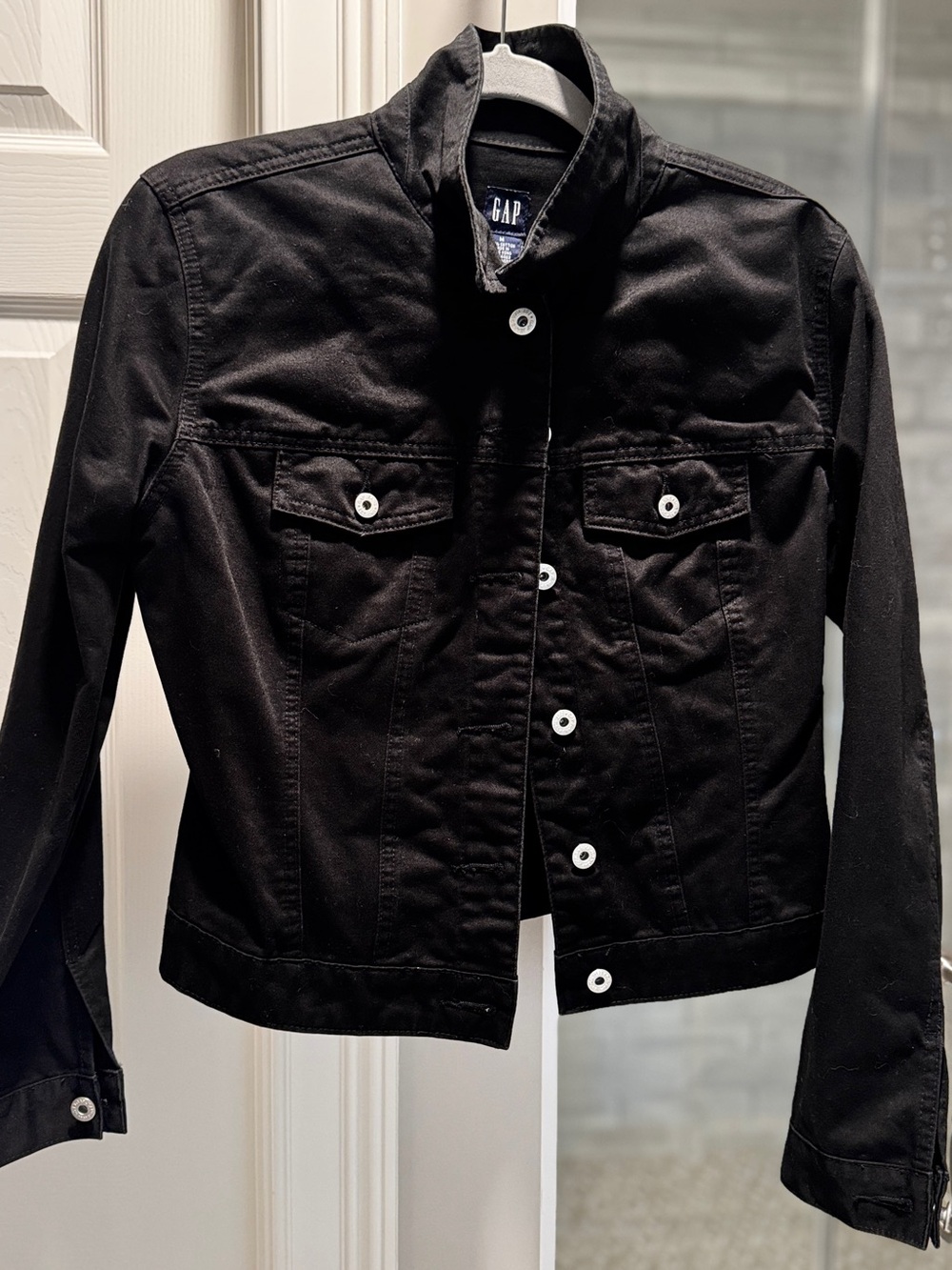 Gap Womens Denim Black Jacket. Size M